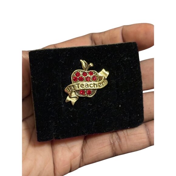 Avon Apple Brooch Gold Tone With Red Rhinestones Gift For Educators #1 Teacher - Picture 1 of 8